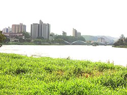 Rio Paraíba em Barra Mansa